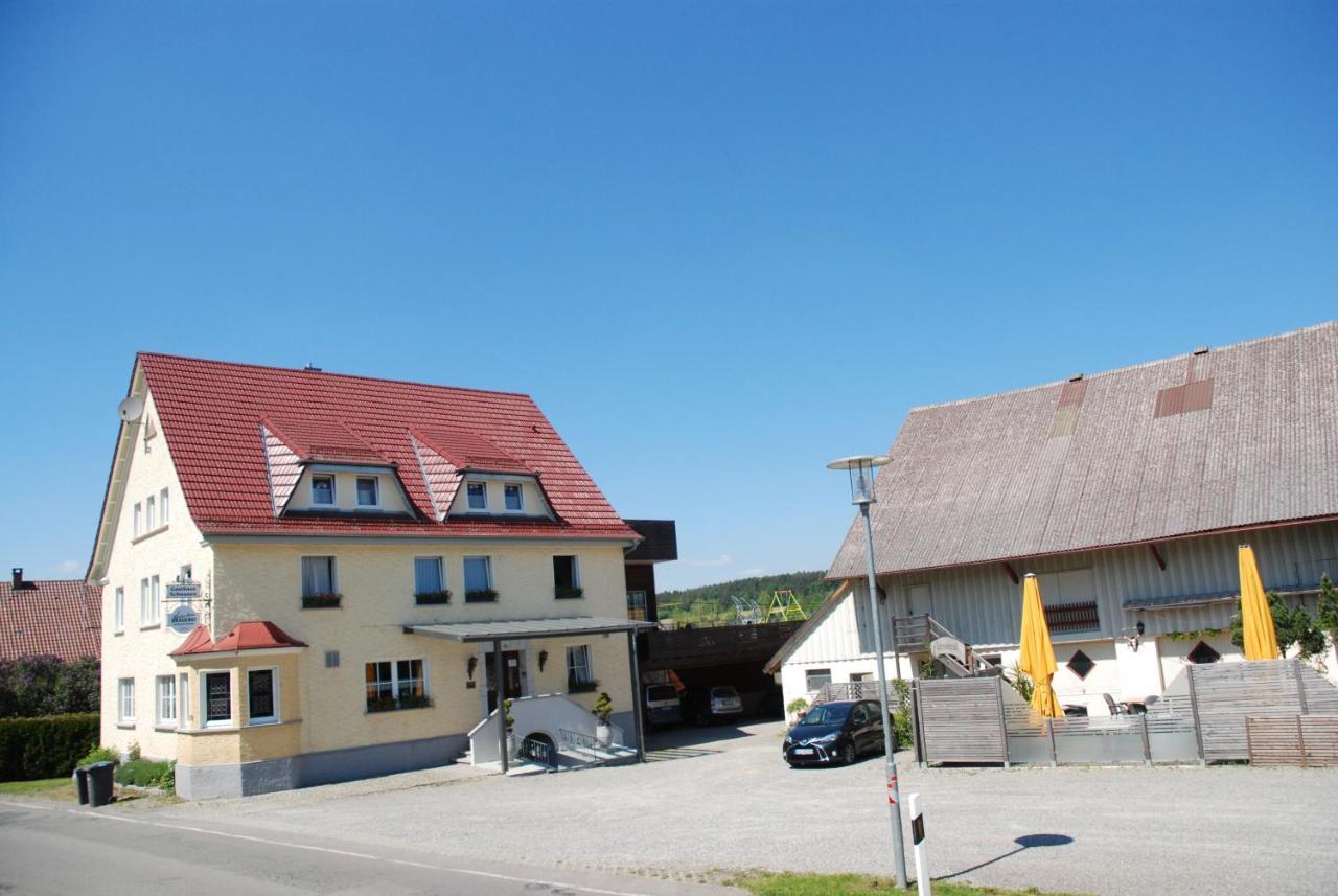 Landgasthof Schwanen Ostrach Zewnętrze zdjęcie